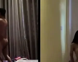 Đặt máy quay lén đủ tư thế với bé trong nhà nghỉ – Viet69 | VIET69