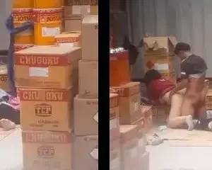 Quay lén cặp đôi công nhân chịch trong kho hàng sơn tàu biển Jotun – Viet69 | VIET69